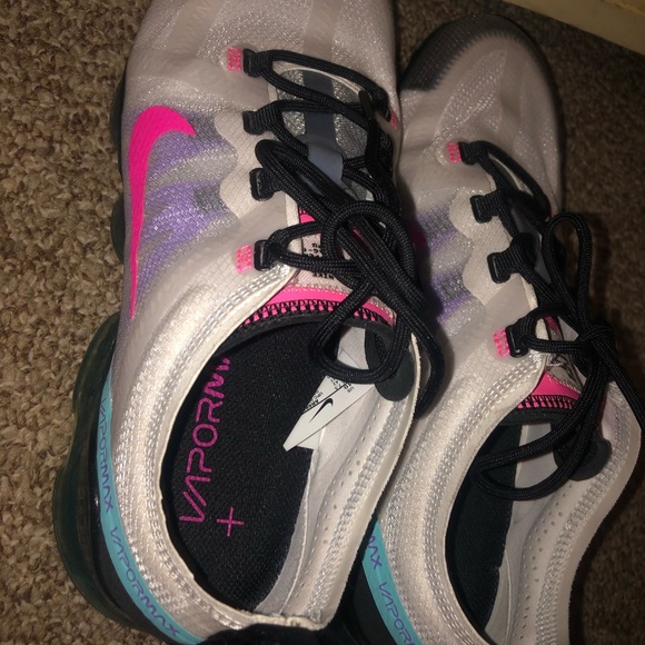 Nike Vapormax - Picture 4 of 4